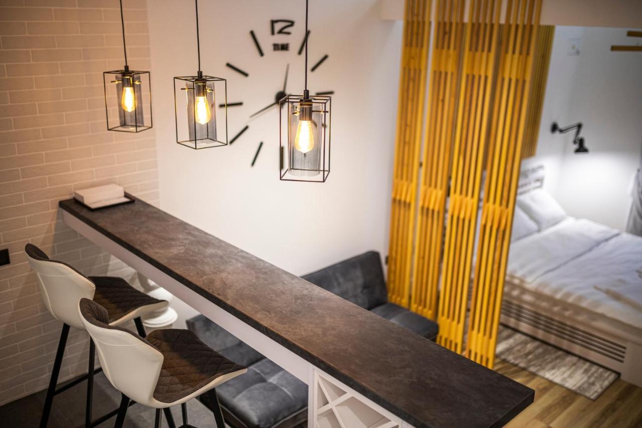 Le Каприз Otel Khmelʼnytsʼkyy Dış mekan fotoğraf