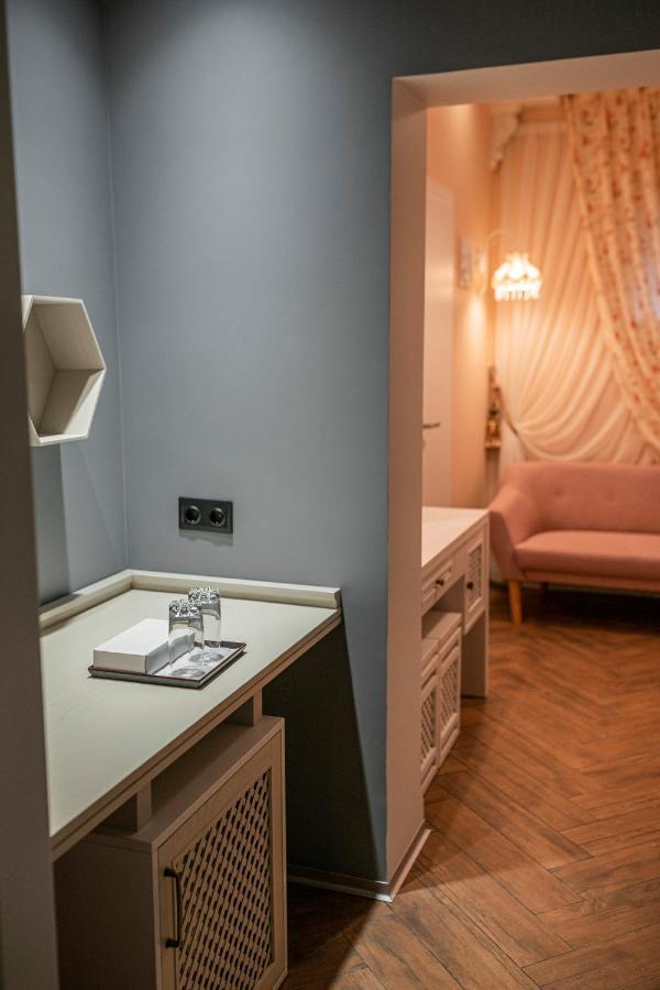Le Каприз Otel Khmelʼnytsʼkyy Dış mekan fotoğraf